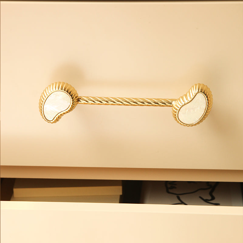 Cashew flower design shell brass furniture handle