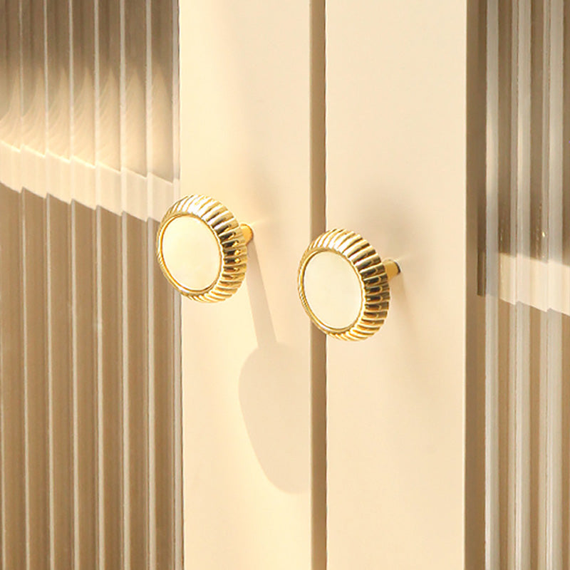Round shell brass handle