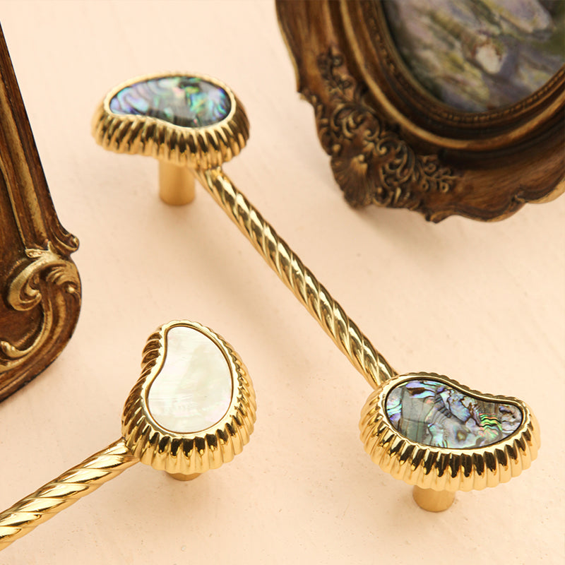 Cashew flower design shell brass furniture handle